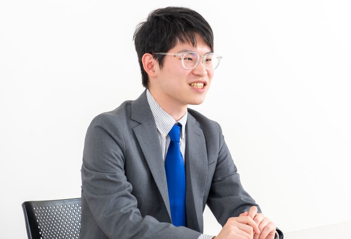 Y.K 営業／2023年入社