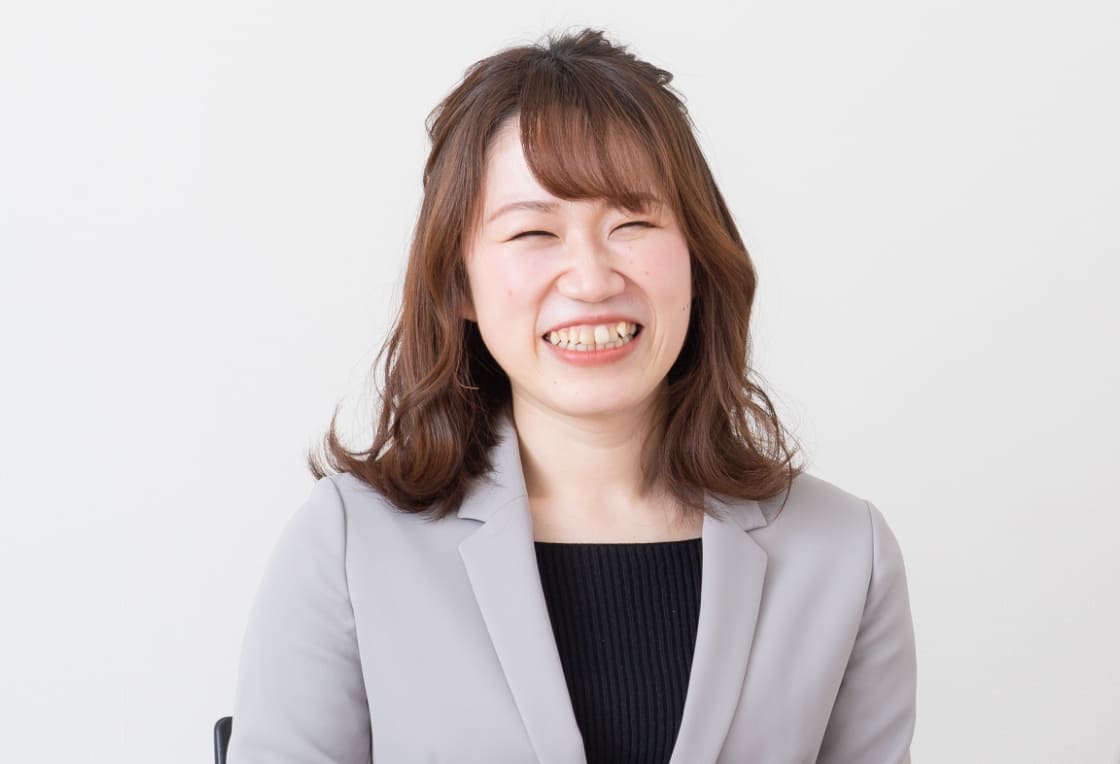 H.M 営業／2020年入社